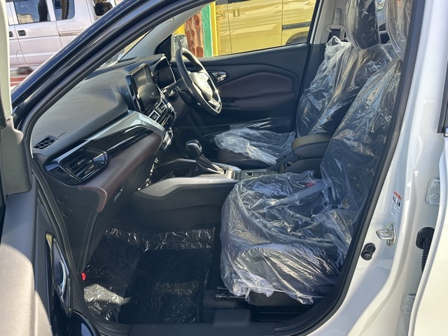 フロンクス(スズキ)登録済未使用車 3