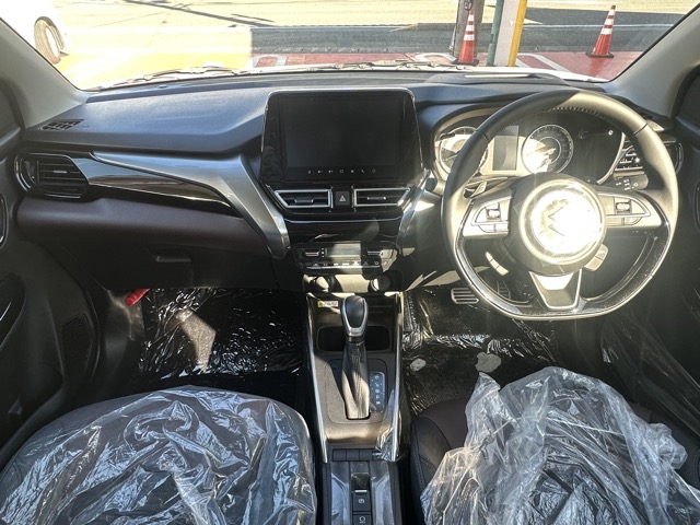 フロンクス(スズキ)登録済未使用車 5