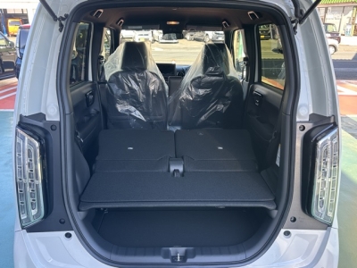 N-WGN(ホンダ)届出済未使用車 内外装写真他２