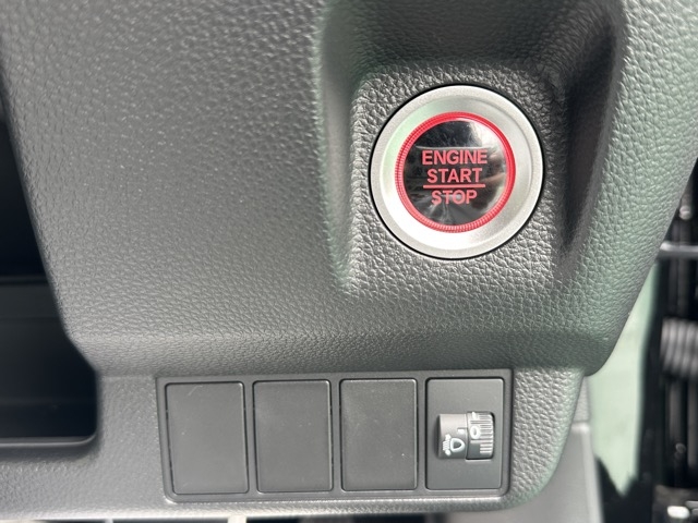 N-WGN(ホンダ)ディーラ-試乗車 13