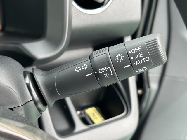 N-WGN(ホンダ)ディーラ-試乗車 14