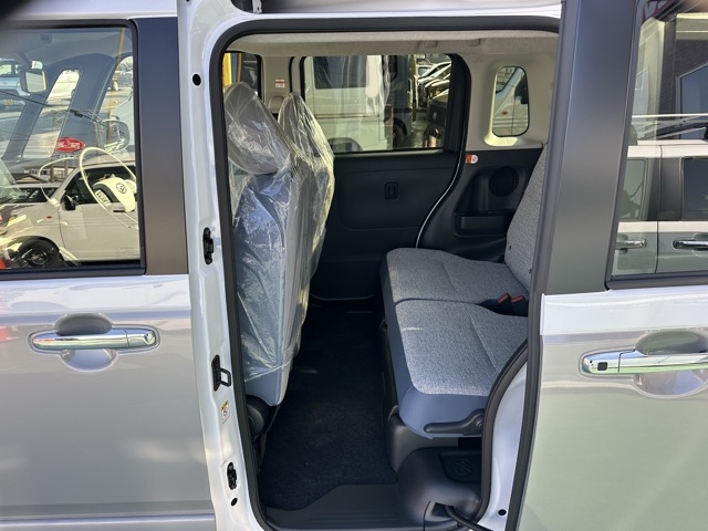 キャンバス(ダイハツ)届出済未使用車 14