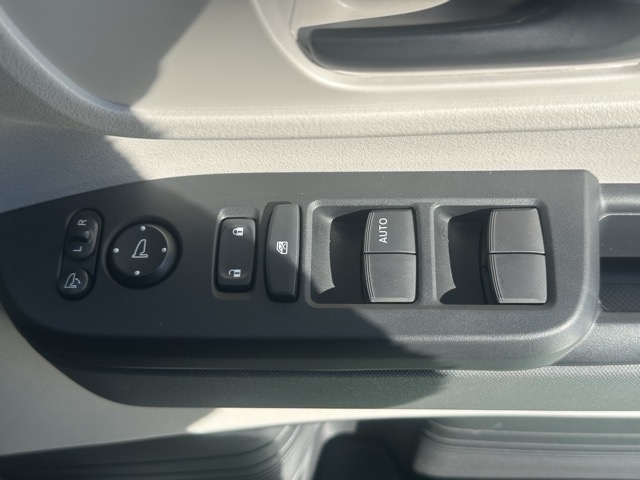 N-BOX(ホンダ)中古車 14