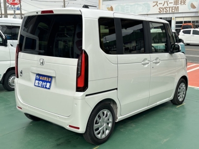 新型N-BOX(ホンダ)中古車 内外装写真他２