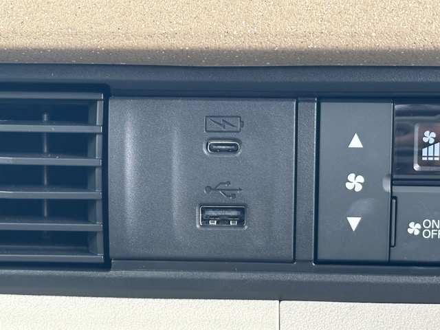 N-BOX(ホンダ)中古車 25