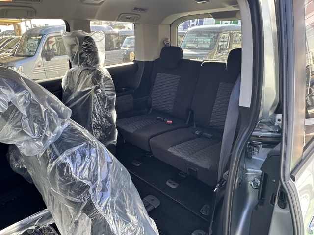 デリカD:5(三菱)登録済未使用車 5