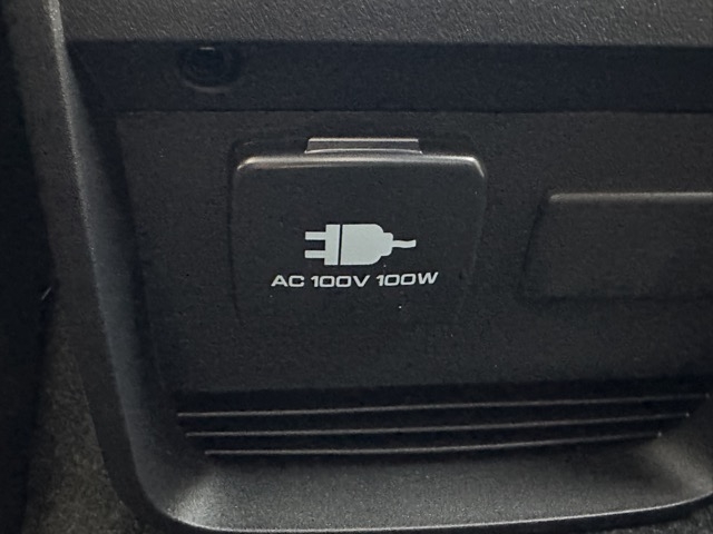 デリカD:5(三菱)登録済未使用車 8