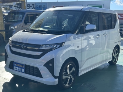 新型ムーヴ(ダイハツ)届出済未使用車 前方
