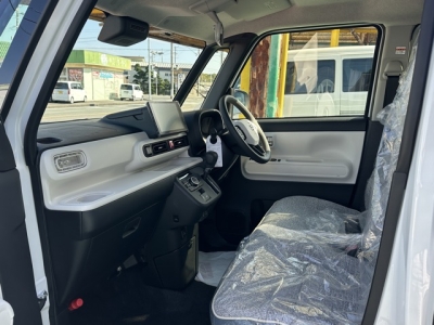 ムーヴキャンバス(ダイハツ)届出済未使用車 前席内装