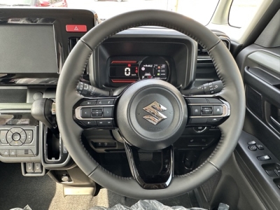 スペーシアギア(ダムド)届出済未使用車 内外装写真他１