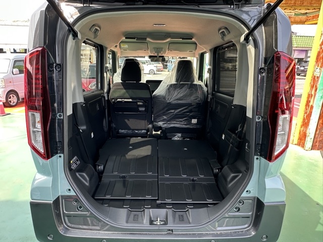 スペーシアギア(スズキ)届出済未使用車 11