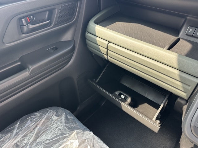 スペーシアギア(スズキ)届出済未使用車 23