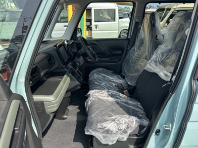 スペーシアギア(スズキ)届出済未使用車 前席内装