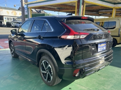 エクリプスクロスPHEV(三菱)中古車 後方