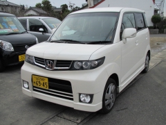 ゼストスパーク(ホンダ)ディラー使用車 前方