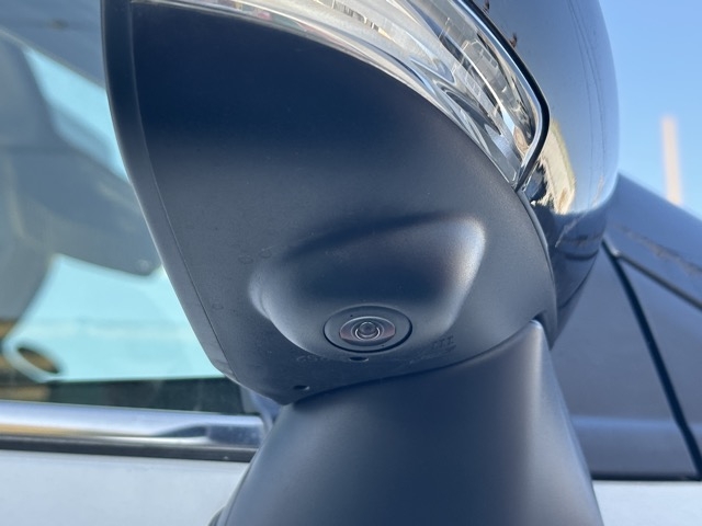 フロンクス(スズキ)登録済未使用車 12