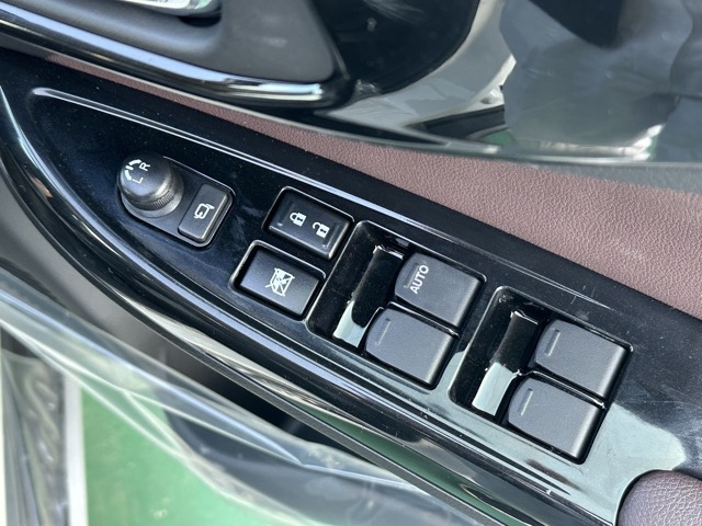 フロンクス(スズキ)登録済未使用車 15