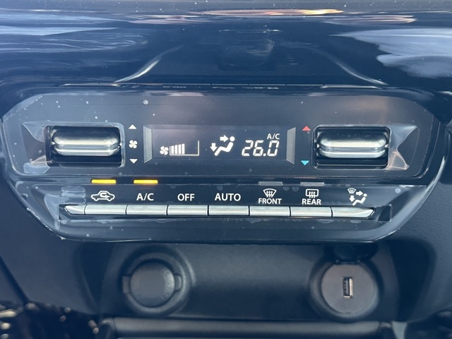 フロンクス(スズキ)登録済未使用車 24