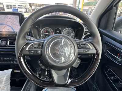 フロンクス(スズキ)登録済未使用車 内外装写真