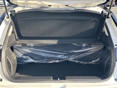 フロンクス(スズキ)登録済未使用車 内外装写真他１