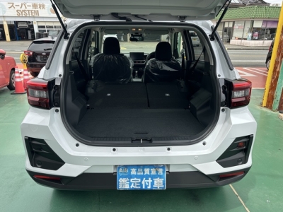 ライズ(トヨタ)登録済未使用車 内外装写真他２