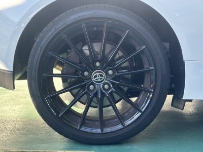 GRヤリス(トヨタ)中古車 内外装写真他２