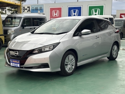 リーフ(ニッサン)中古車 前方