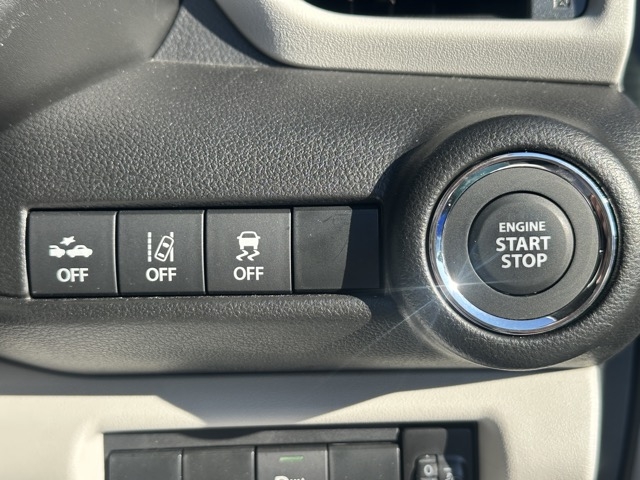 スイフト(スズキ)中古車 12