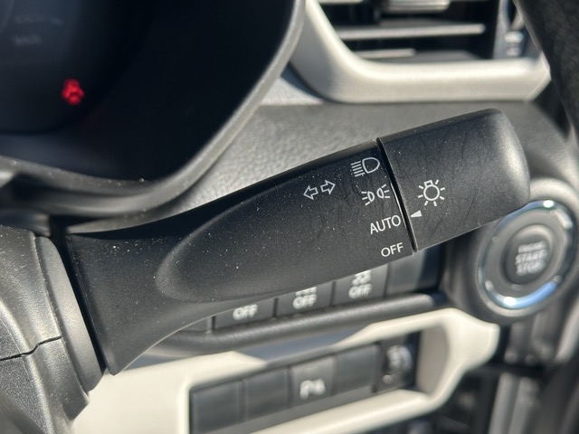 スイフト(スズキ)中古車 14