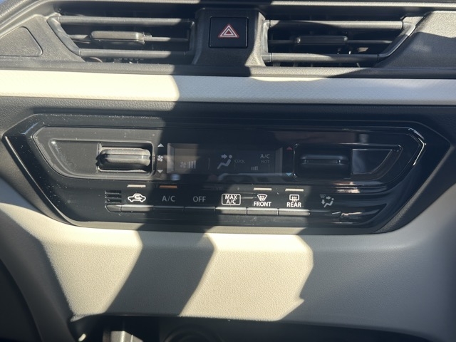 スイフト(スズキ)中古車 18