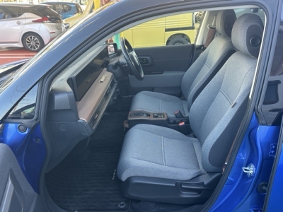 HONDA e(ホンダ)中古車 前席内装