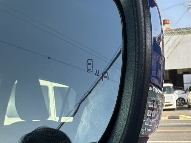 スイフト(スズキ)登録済未使用車 13