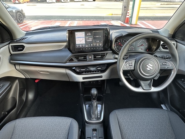 スイフト(スズキ)登録済未使用車 5