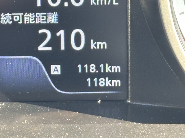 スイフト(スズキ)登録済未使用車 15