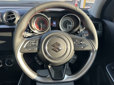 スイフトスポーツ(スズキ)登録済未使用車 内外装写真
