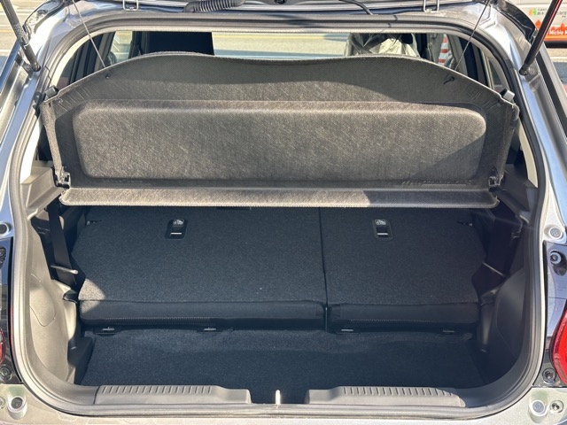 スイフト(スズキ)登録済未使用車 8