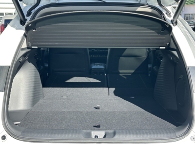 ZR-V(ホンダ)登録済未使用車 内外装写真他１