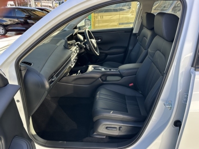 ZR-V(ホンダ)登録済未使用車 前席内装