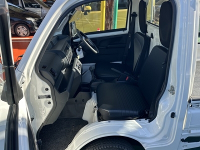 ピクシストラック(トヨタ)中古車 前席内装
