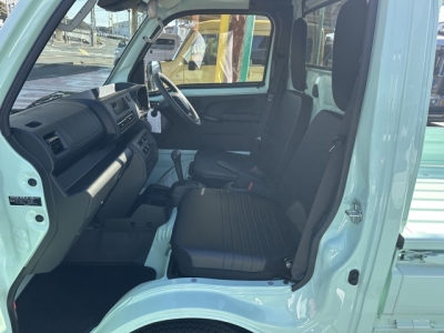 ハイゼットトラック(ダイハツ)中古車 前席内装