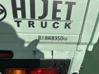 ハイゼットトラック(ダイハツ)中古車 後席内装