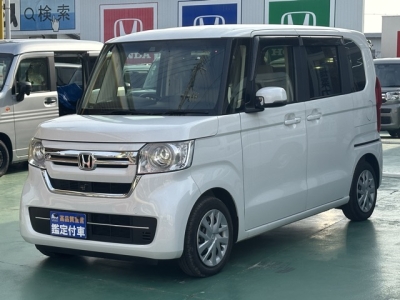 N-BOX(ホンダ)中古車 前方