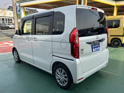 N-BOX(ホンダ)中古車 後方