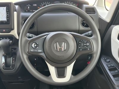 N-BOX(ホンダ)中古車 内外装写真