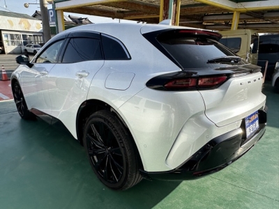 クラウンスポーツ(トヨタ)中古車 後方