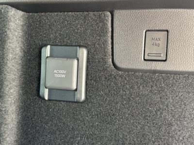 クラウンスポーツ(トヨタ)中古車 内外装写真他２