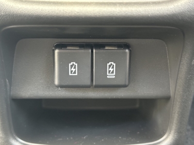 フロンクス(スズキ)登録済未使用車 内外装写真