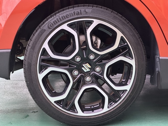 スイフト(スズキ)中古車 10