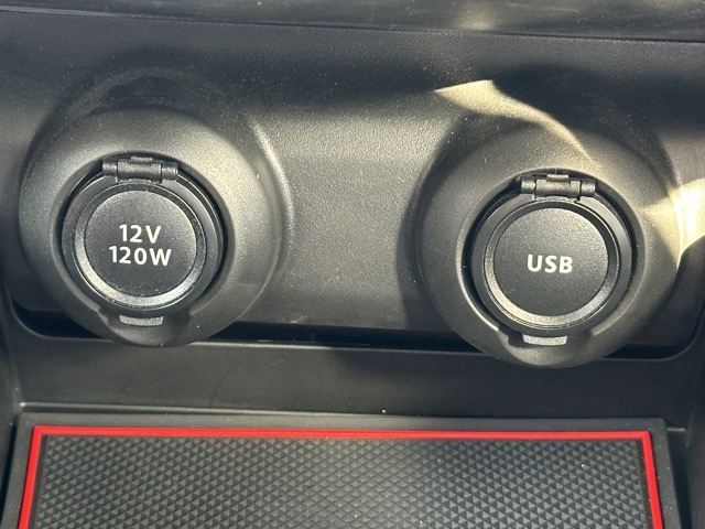 スイフト(スズキ)中古車 24