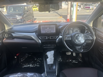 フロンクス(スズキ)登録済未使用車 内外装写真